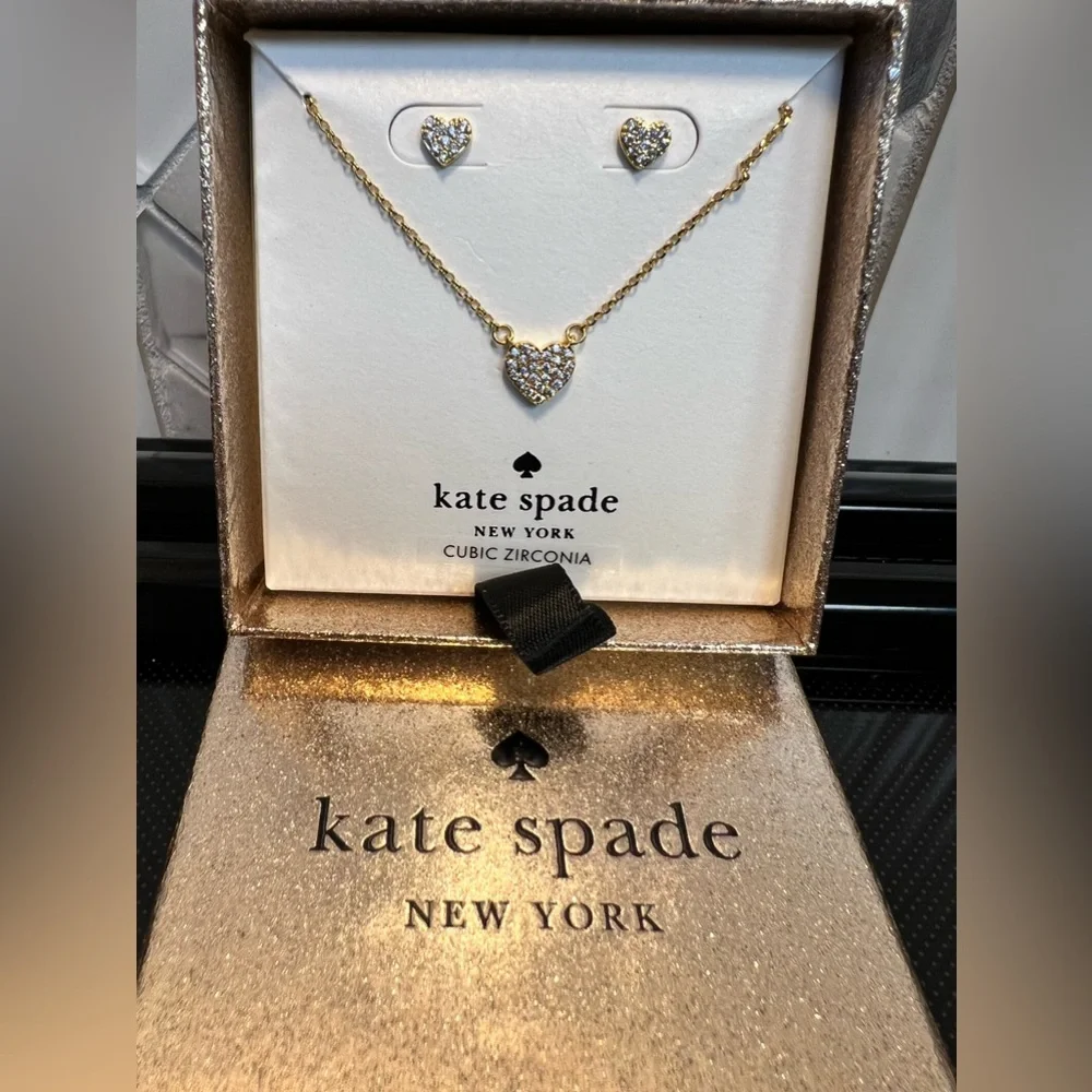 NIB Kate Spade Yours Truly Pave Heart Mini Pendant Necklace and Stud Set